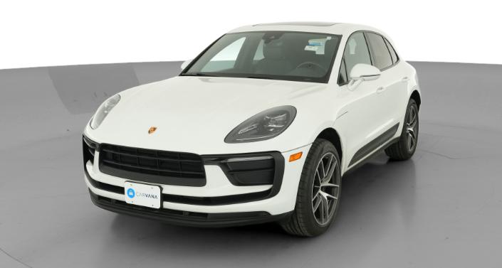 Thumbnail: 2022 Porsche Macan - 1