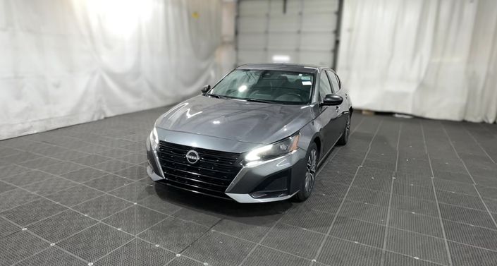Thumbnail: 2025 Nissan Altima - 1