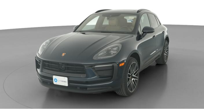 Thumbnail: 2023 Porsche Macan - 1