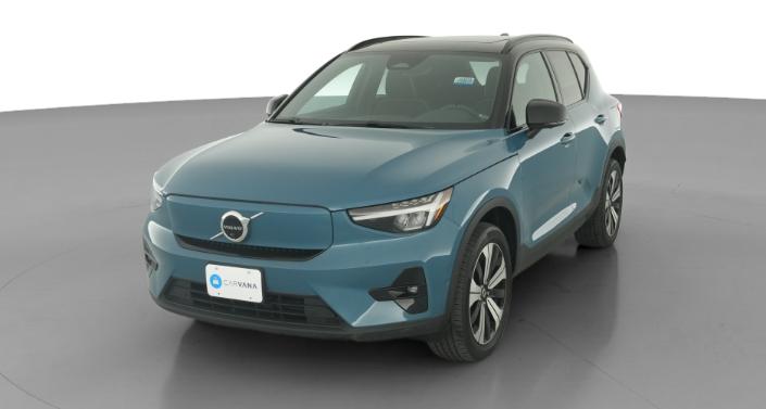 Thumbnail: 2023 Volvo XC40 - 1