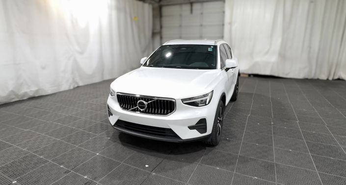 Thumbnail: 2024 Volvo XC40 - 1