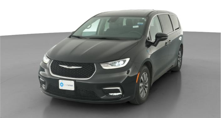 Thumbnail: 2023 Chrysler Pacifica - 1