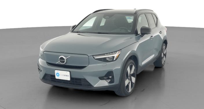 Thumbnail: 2023 Volvo XC40 - 1