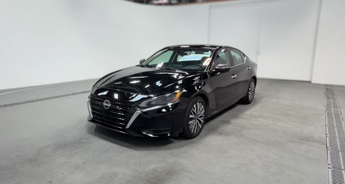 Thumbnail: 2025 Nissan Altima - 1