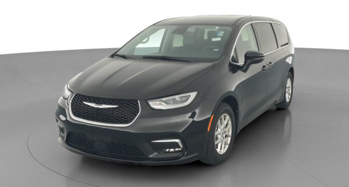 Thumbnail: 2023 Chrysler Pacifica - 1