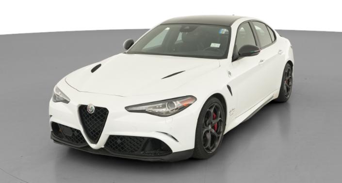 Thumbnail: 2020 Alfa Romeo Giulia - 1