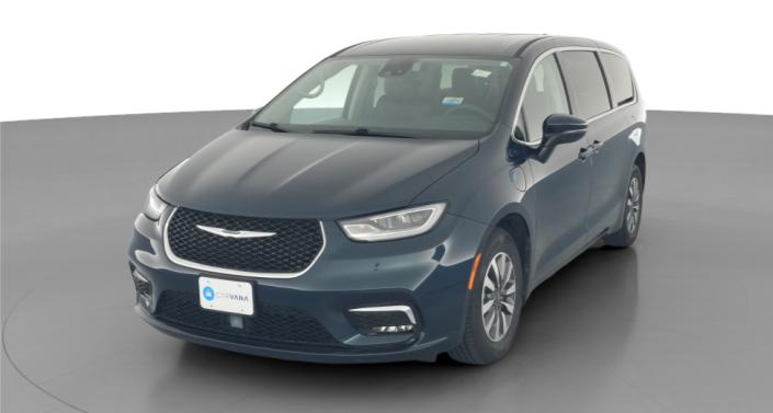 Thumbnail: 2023 Chrysler Pacifica - 1