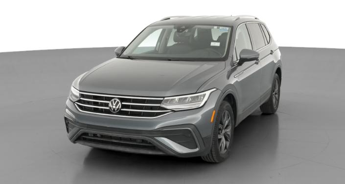 Thumbnail: 2023 Volkswagen Tiguan - 1