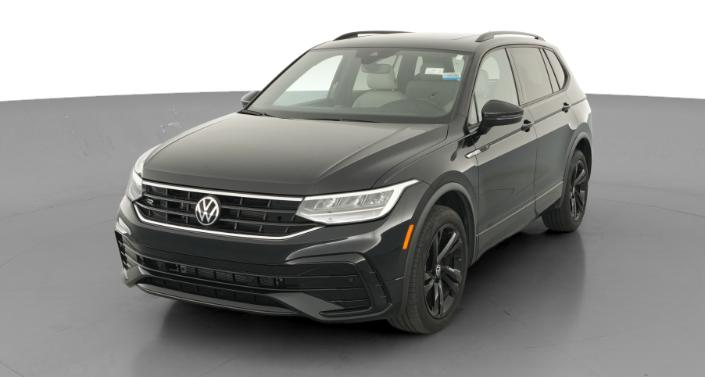 Thumbnail: 2023 Volkswagen Tiguan - 1