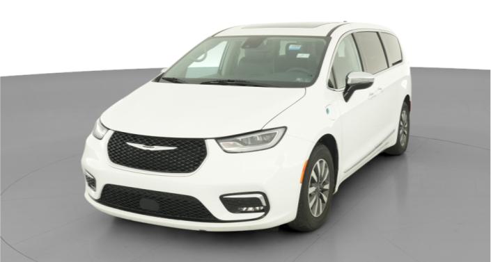 Thumbnail: 2023 Chrysler Pacifica - 1