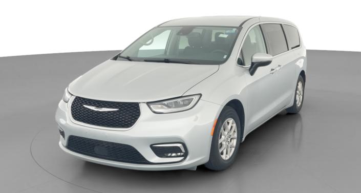 Thumbnail: 2023 Chrysler Pacifica - 1