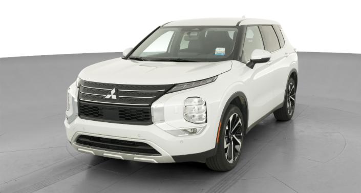 Thumbnail: 2024 Mitsubishi Outlander - 1