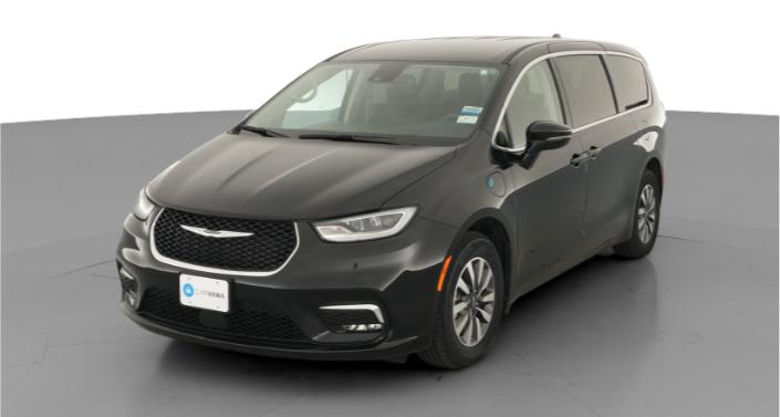 Thumbnail: 2024 Chrysler Pacifica - 1