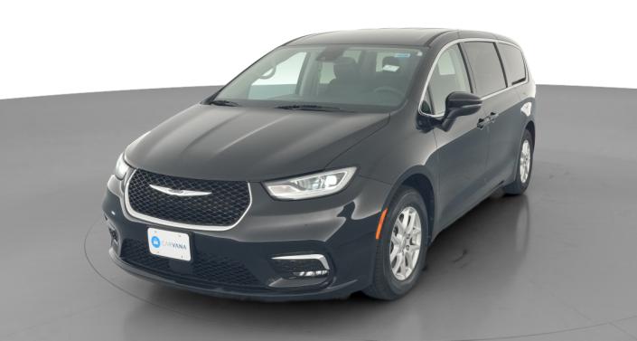 Thumbnail: 2023 Chrysler Pacifica - 1