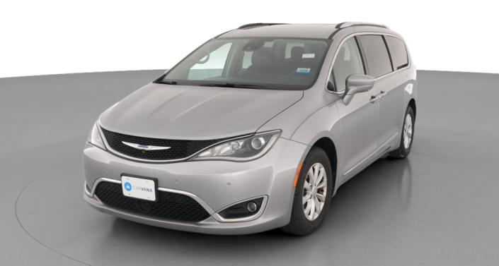 Thumbnail: 2018 Chrysler Pacifica - 1