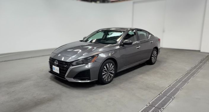 Thumbnail: 2025 Nissan Altima - 1