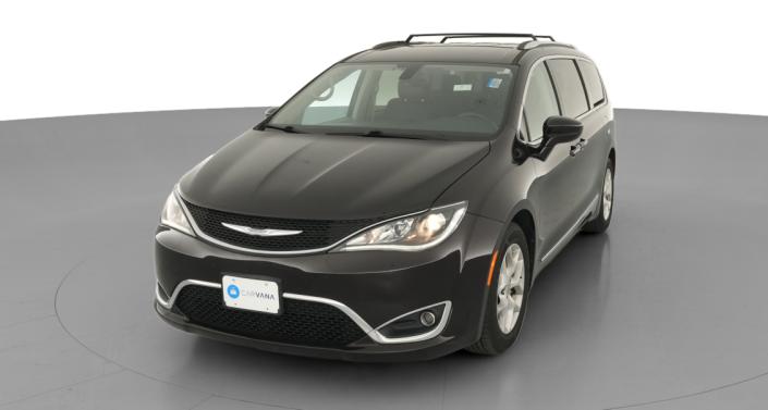 Thumbnail: 2017 Chrysler Pacifica - 1