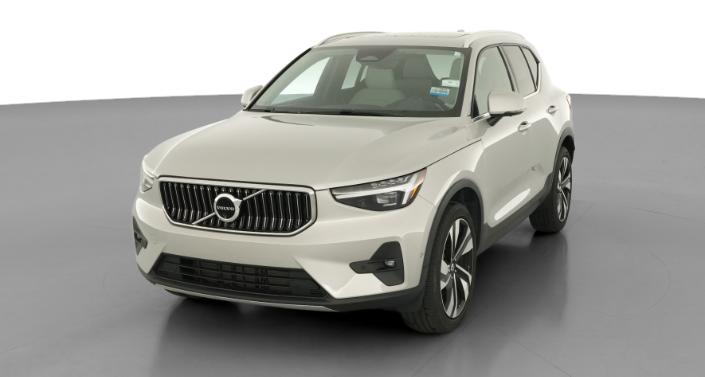 Thumbnail: 2024 Volvo XC40 - 1