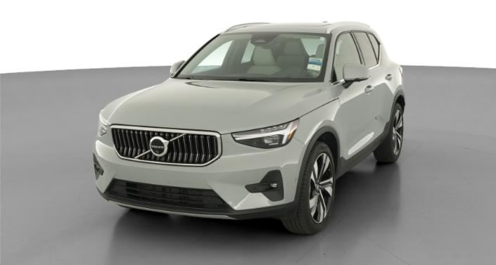 Thumbnail: 2024 Volvo XC40 - 1