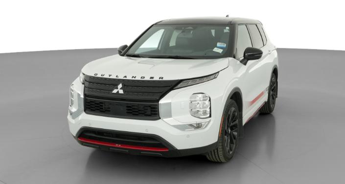 Thumbnail: 2024 Mitsubishi Outlander - 1