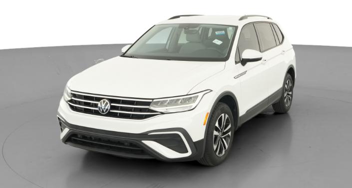 Thumbnail: 2023 Volkswagen Tiguan - 1