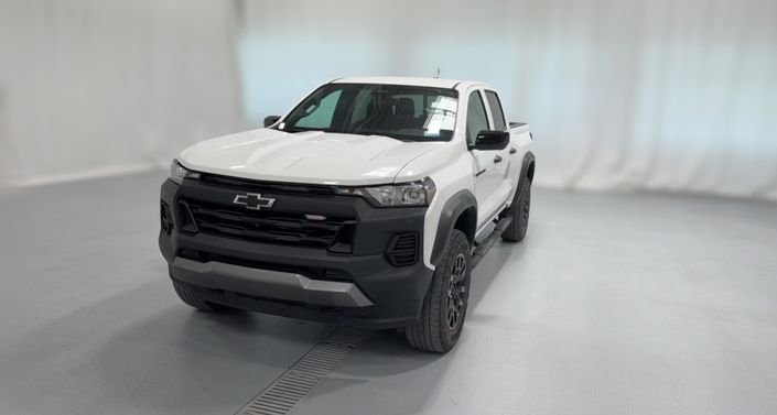 Thumbnail: 2023 Chevrolet Colorado - 1