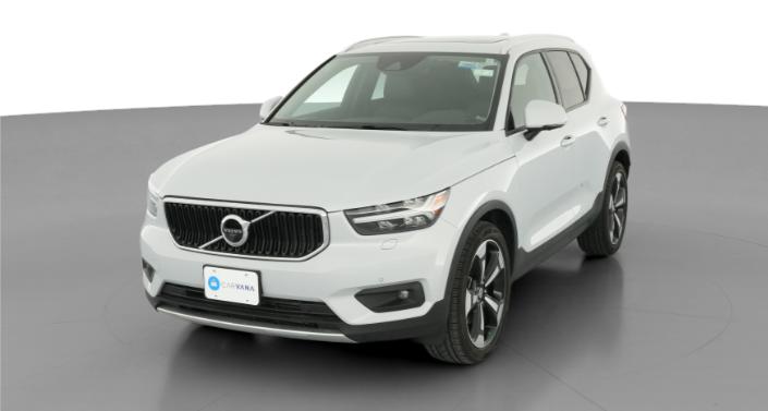 Thumbnail: 2022 Volvo XC40 - 1