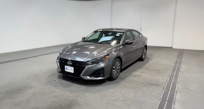 Thumbnail: 2025 Nissan Altima - 1