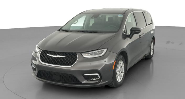 Thumbnail: 2023 Chrysler Pacifica - 1