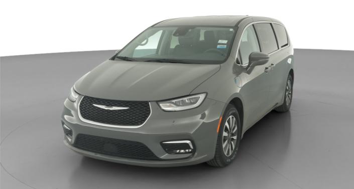Thumbnail: 2022 Chrysler Pacifica - 1