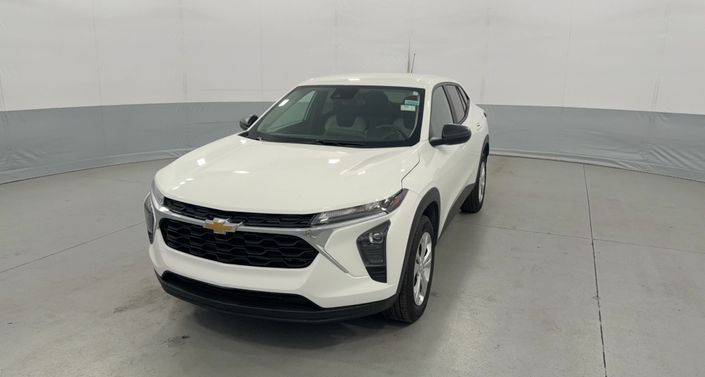 Thumbnail: 2026 Chevrolet Trax - 1