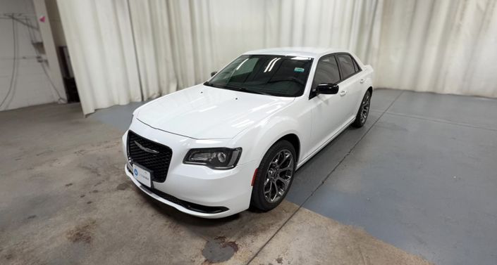 Thumbnail: 2018 Chrysler 300 - 1