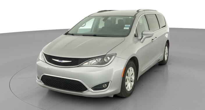2018 Chrysler Pacifica Touring L -
                  Hebron, OH