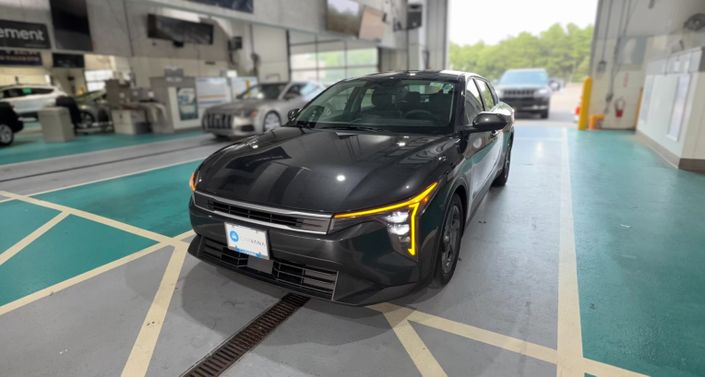 Thumbnail: 2025 Kia K4 - 1