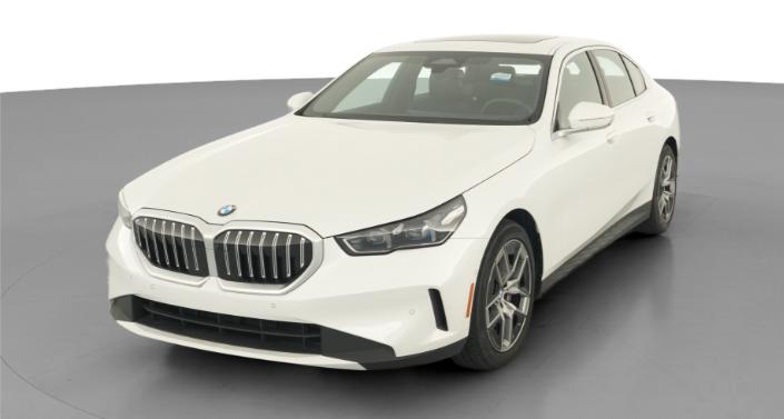Thumbnail: 2026 BMW 5 Series - 1