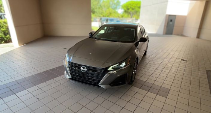 Thumbnail: 2025 Nissan Altima - 1