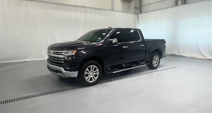 Thumbnail: 2022 Chevrolet Silverado 1500 - 1