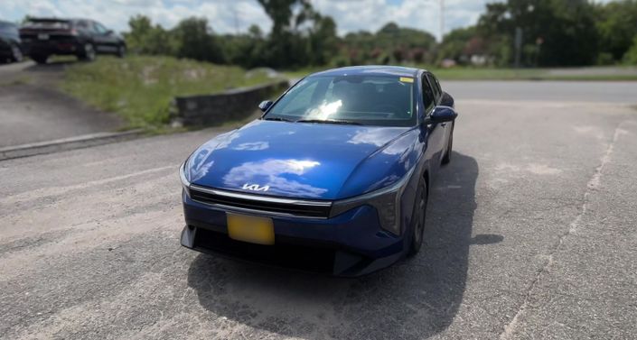 Thumbnail: 2026 Kia K4 - 1