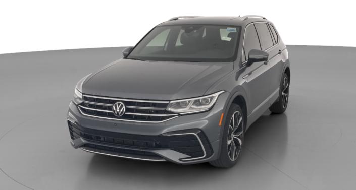 Thumbnail: 2023 Volkswagen Tiguan - 1