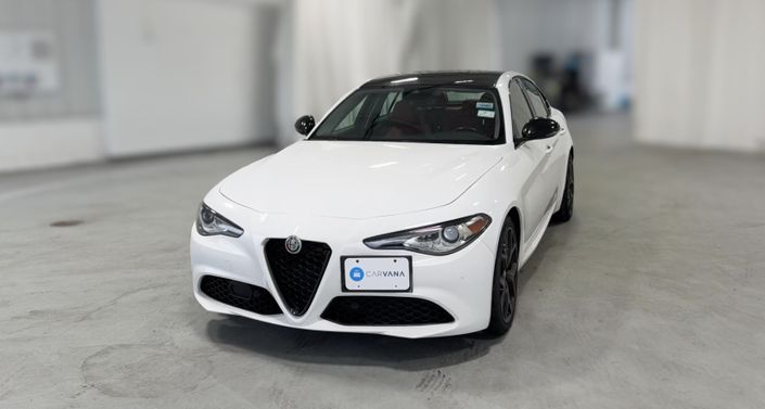Thumbnail: 2021 Alfa Romeo Giulia - 1