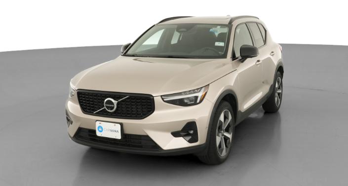 Thumbnail: 2024 Volvo XC40 - 1