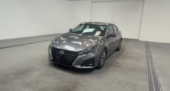 Thumbnail: 2025 Nissan Altima - 1