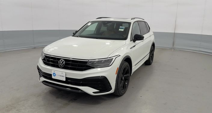 Thumbnail: 2023 Volkswagen Tiguan - 1