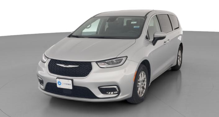 Thumbnail: 2023 Chrysler Pacifica - 1