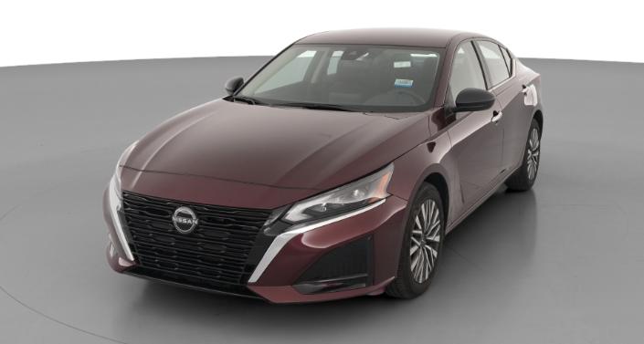Thumbnail: 2024 Nissan Altima - 1