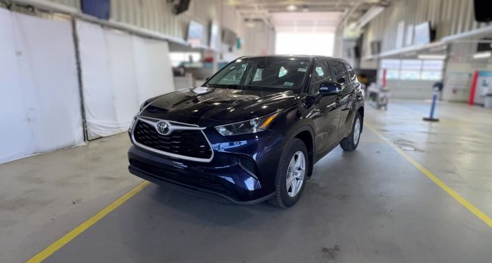 Thumbnail: 2023 Toyota Highlander - 1