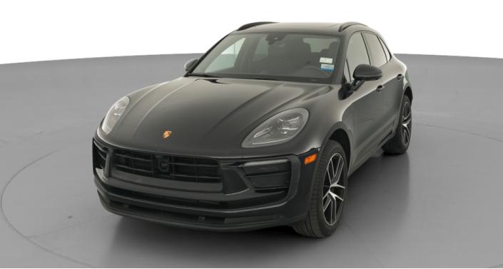 Thumbnail: 2024 Porsche Macan - 1