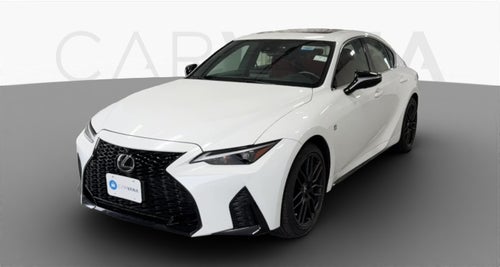 2022 Lexus IS