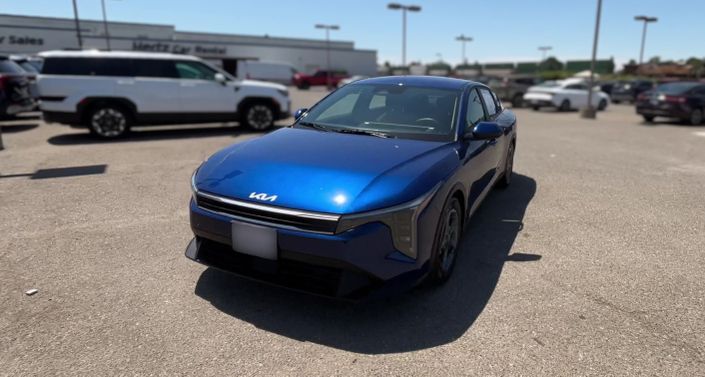 Thumbnail: 2026 Kia K4 - 1