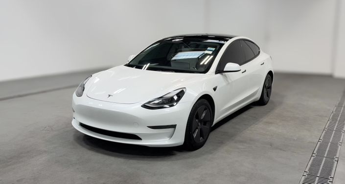 Thumbnail: 2023 Tesla Model 3 - 1